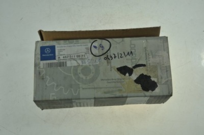 Болт stopy шатуна mercedes-benz 4570110071 фото №1