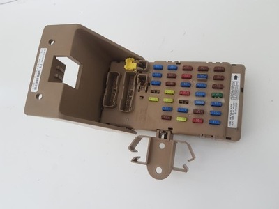 Коробка предохранителей bsi subaru legacy iv 2.0 d фото №1