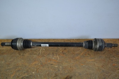 Привідний вал задня touareg 7p audi q7 cayenne 7p0501201g фото №1