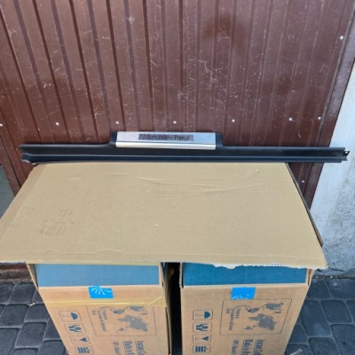 Mercedes r w251 молдинг накладка поріг лівий перед a2516801735 фото №1