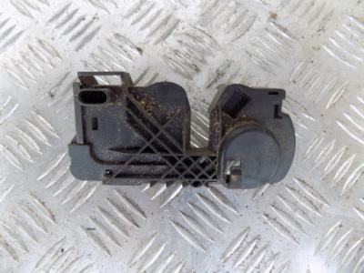 Mercedes w176 засов замок капот выключатель фото №1