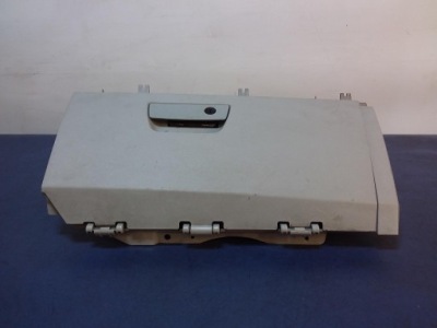 Chrysler town country v бардачок пасажира фото №1