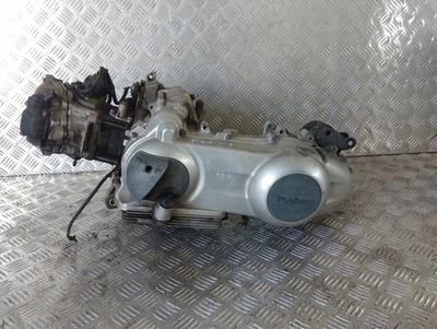 PIAGGIO XEVO 125 MOTOR  