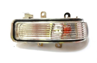 LUZ DIRECCIONAL LADO EN ESPEJO TOYOTA HILUX 2012- DERECHA  