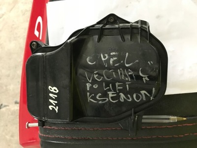 Заглушка лампы левая ксенон vectra c signum фото №1