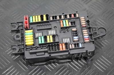 Коробка предохранителей bmw 1 f20 lift 9337880 фото №1