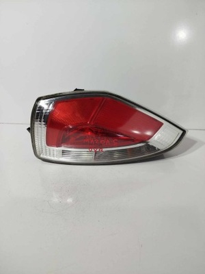 LAMPA PRAWA TYLNA TYŁ MAZDA 5 LIFT 07-10