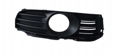 Suzuki kizashi заглушка протитуманної фари права з отвір фото №1