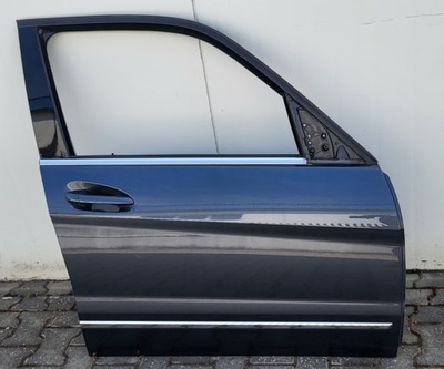 Mercedes glk x204 дверь правый перед 755 фото №1