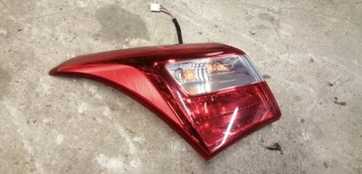 Hyundai i30 ii hb лампа левая задняя задняя фото №1