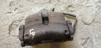 Vw passat b7 2.o tdi супорт лівий передній фото №1