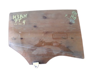 Mazda 3 bm 13-18r hb стекло дверь правая задняя 14r фото №1