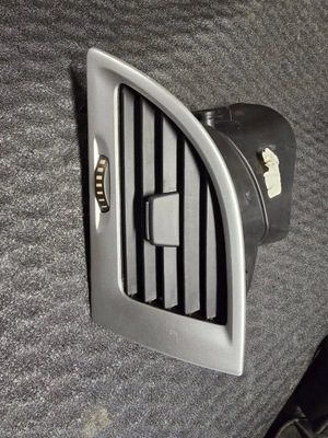 Решітка обдув повітропровід правий renault megane iii срібляста фото №1