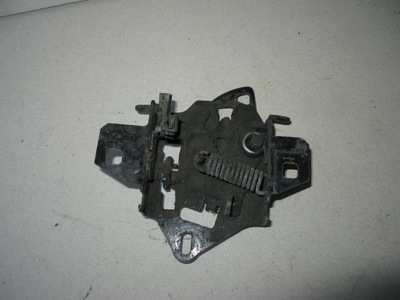 VW PASSAT B5 96-00 CERRADURA DE CAPO 3B0823509K  