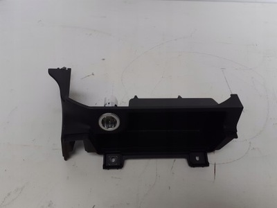 Роз'єм прикурювача jaguar e-pace x540 фото №1