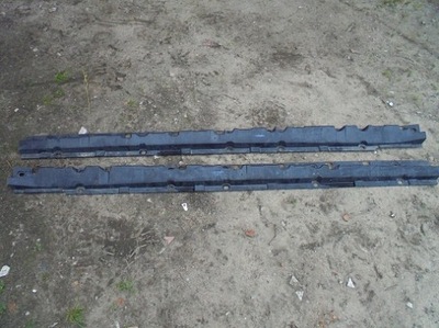 Bmw x5 e70 3.0d молдинг порог кронштейн фото №1