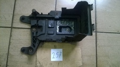Skoda octavia ii 04- 2.0 tdi основание аккумулятор фото №1