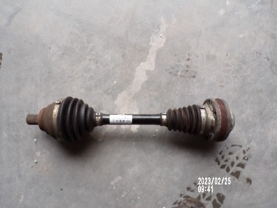 Привідний вал vw caddy 2k0407271g фото №1