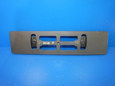 Volvo xc40 рамка подкладка регистрационного номерного знака фото №1