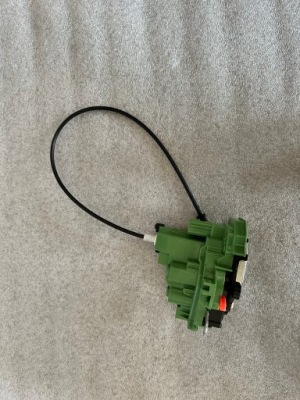 Замок дверь левых ferrari 785970... фото №1