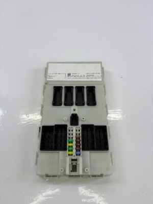 Bmw f20 f30 блок керування комфорту модуль fem 9352861 фото №1