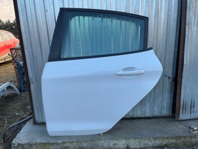 Двері ліва задні лівий задня peugeot 208 i ewp фото №1