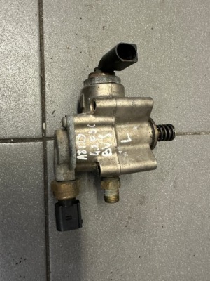 Насос упорскування audi a8 d3 4.2 fsi bvj 079127025c фото №1