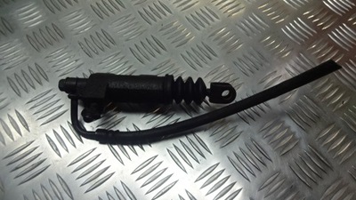 Циліндр зчеплення kia carens ii 2.0 16v фото №1