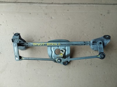 Механізм двірники перед toyota yaris i фото №1