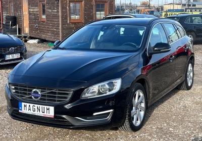 Volvo V60 2.0 D3 150 KM Biksenony Ledy Webasto...