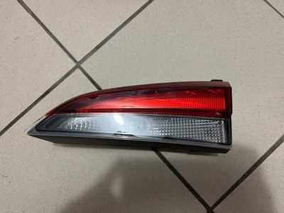 Skoda kamik kamiq 658 лампа задня задня права фото №1