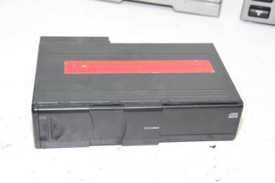 Чейнджер cd bmw 3 e46 6908948 фото №1