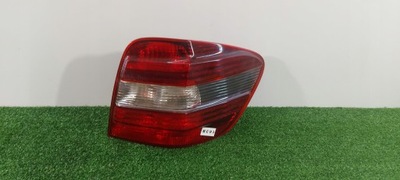 Mercedes ml w164 правая лампа задняя sport тонированная фото №1
