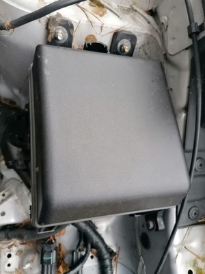 Корпус предохранителей комплектная hyundai ix35 kia sportage 1.6 gdi 2010- фото №1