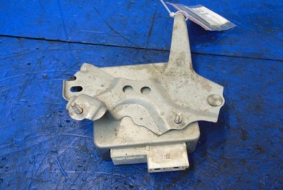 Toyota yaris ii модуль усилителя 89650-0d110 фото №1