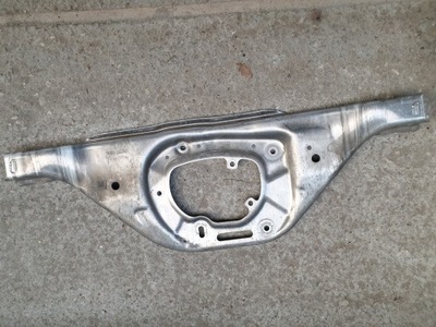 Porsche 911 991 кронштейн кронштейн двигателя фото №1