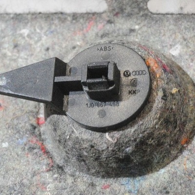 Audi a5 8t 8f 2009 другое запчасти салона автомобиля фото №1