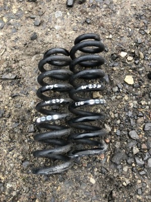 Mercedes w238 купе пружина пружины задний  oryg фото №1