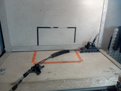 Audi q2 lift домкрат троси перемикання передач фото №1