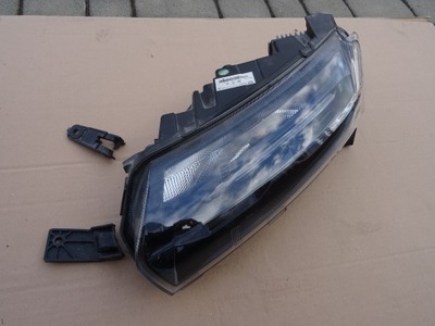 Dacia spring лампа передняя левая 266052417r фото №1