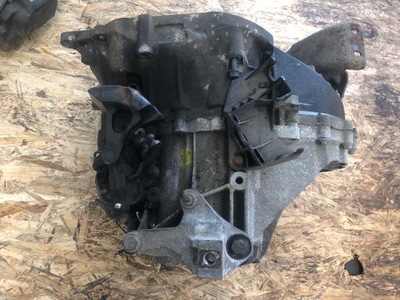 КОРОБКА ПЕРЕДАЧ 2.0 VOLVO C30 S40 V50 6S7R-7002-CB