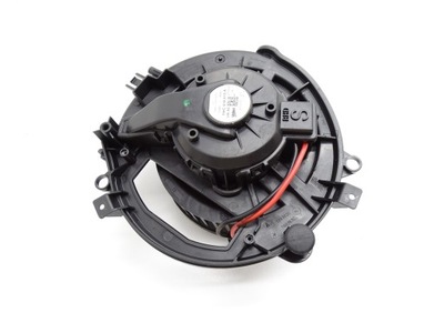 Повітродувка вентилятор обдув обігрівача 5wc819015a audi q2 q3 vw t-roc фото №1