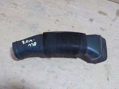 Roomster труба впуск воздуха 6r0129618 фото №1