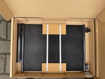 Dacia duster комплект радіатор вентилятор фото №1