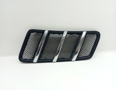 Впуск решітка капот ліва mercedes x166 a1668800105 фото №1