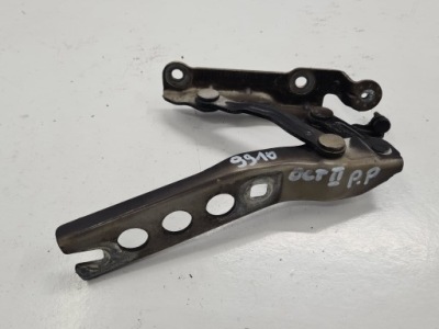 Skoda octavia ii петля капот правый 9910 фото №1