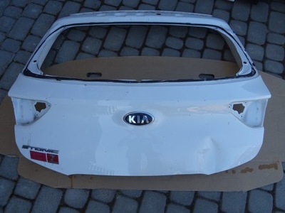 Kia stonic крышка багажника задняя задняя белый фото №1