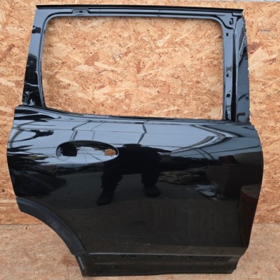 Двері праве задня задні mercedes glb w247 a247 a2477328200 фото №1