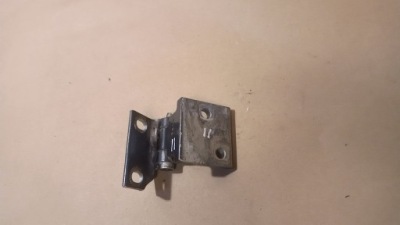 Peugeot 406 coupe петля лівий фото №1