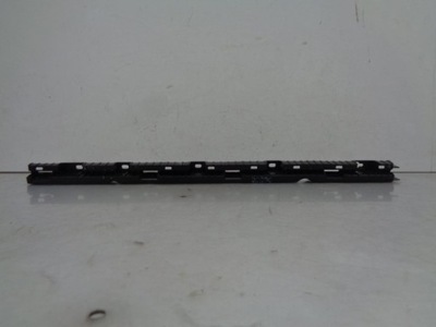 Volvo xc90 ii кронштейн направляющая молдинг порог левая фото №1